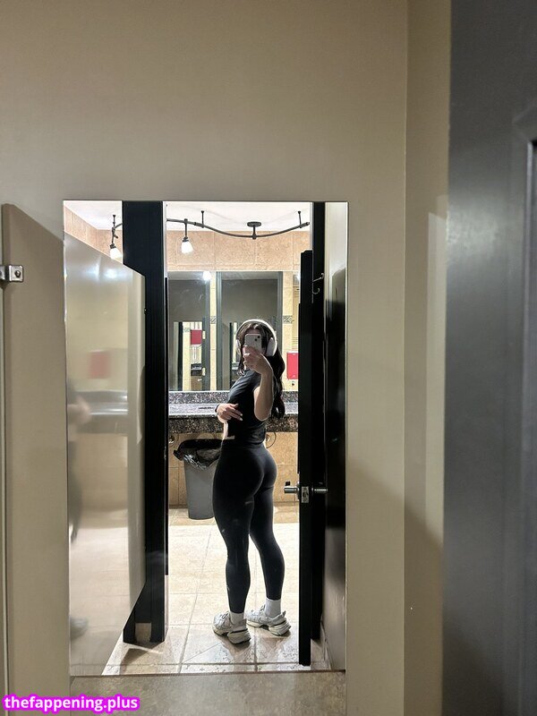 33emm / emm / exclusive.emm Фото оголеного OnlyFans #4