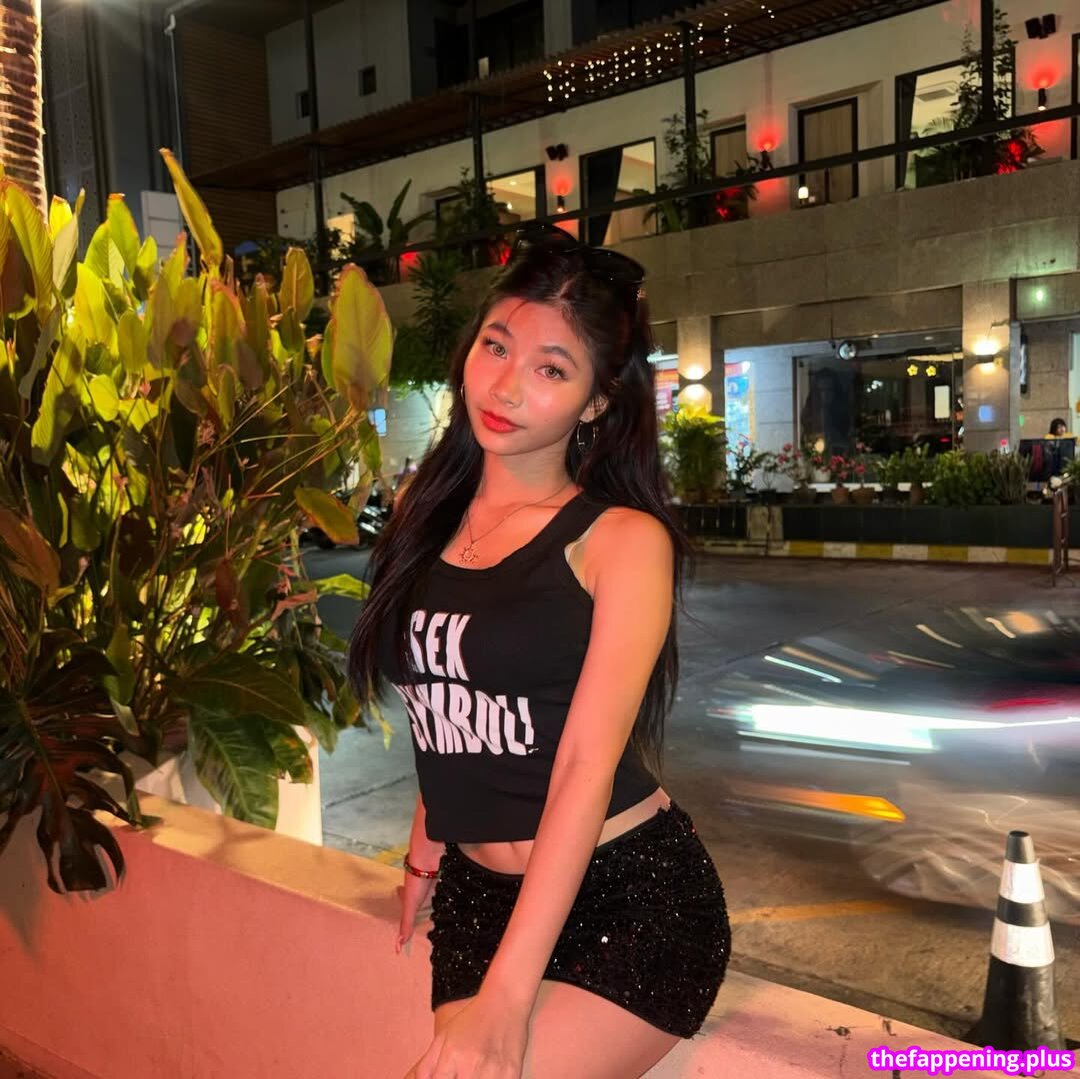Saipetch B. / aaomhelloo Naken OnlyFans Foto #188