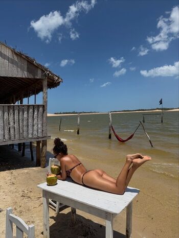Alice Milagres