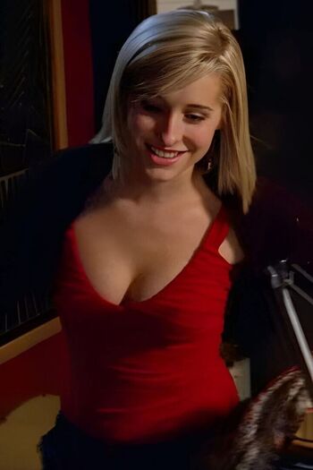 Allison Mack