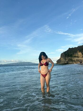 Allysa Amogues