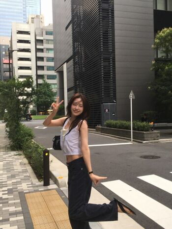 An Yujin 안유진 |