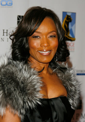 Angela Basset