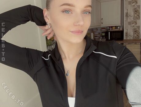 Anny_vans