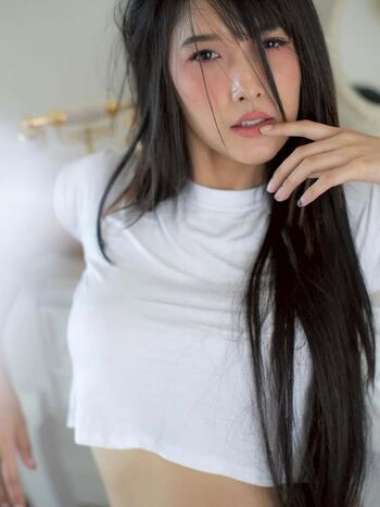 areerat_poppy