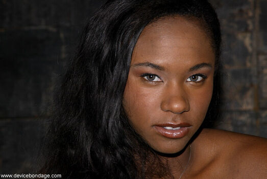 Ariel Alexus