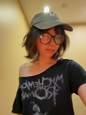 Ashonsight Bymiryo