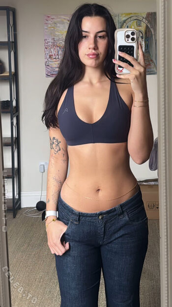 Ava Hirons