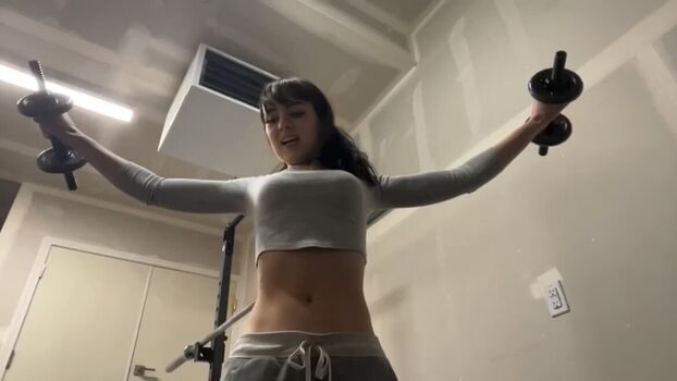 Awkspew_roo2