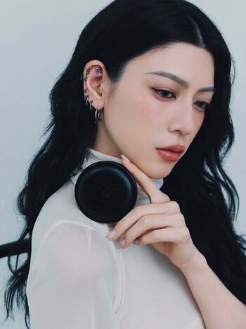 Ayaka Miyoshi