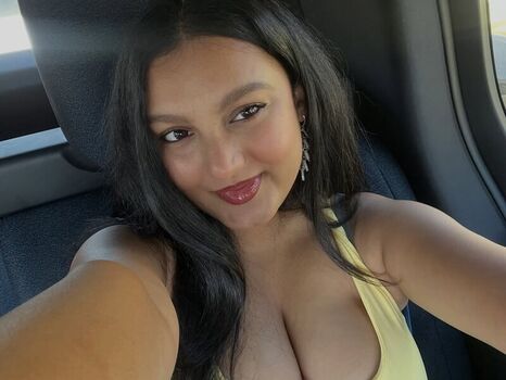 _ayushaaaa__