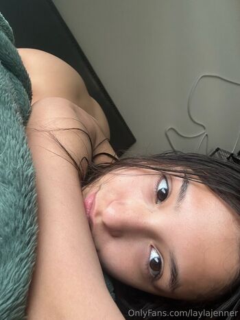 Back Dimples
