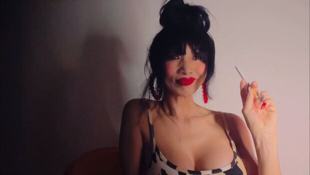 Bai Ling