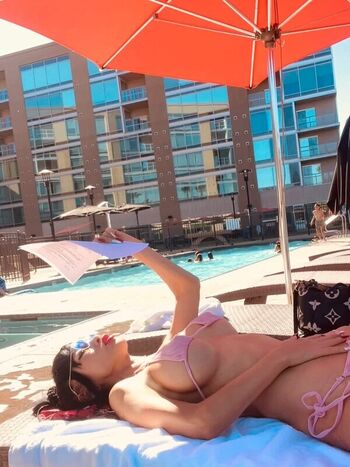 Bai Ling