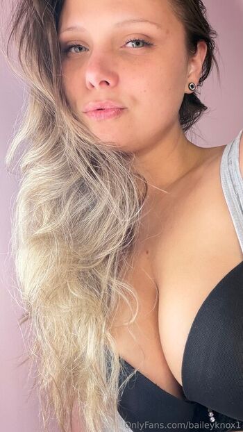 Bailey Knox