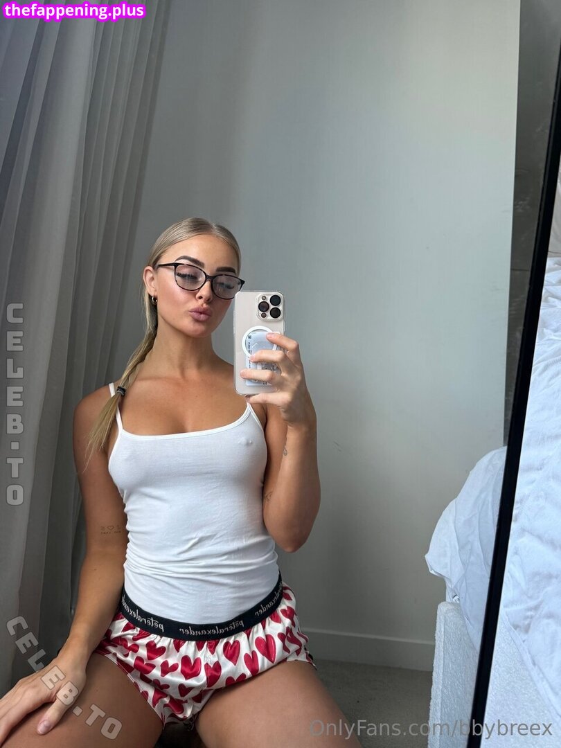 Bbybreex / babybreex Фото оголеного OnlyFans #4