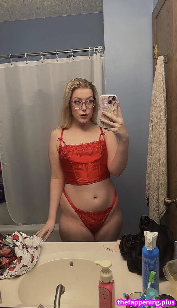 Jessica / babykitt3n / bbygkitten / bbygkittens Photo OnlyFans Nu #2