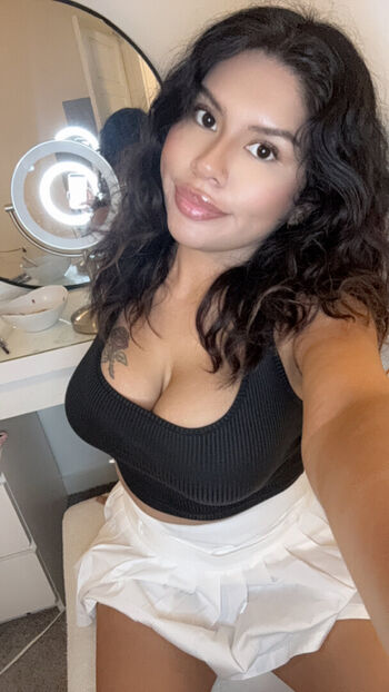 bigtittylatina1