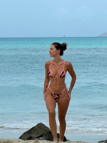 Brit Manuela