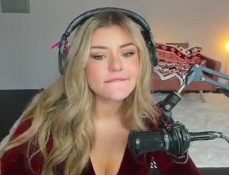 BrookeAB