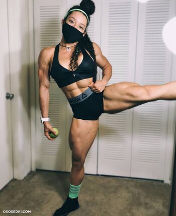 Carolyne Marquez
