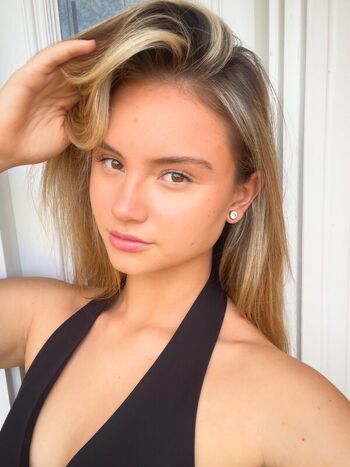 Chelsea Mayer