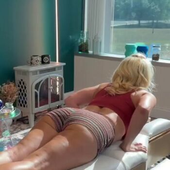 Chiropractor