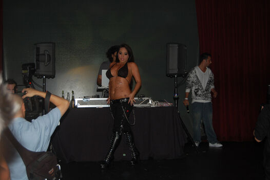 Christinevip a.k.a. Christine Mendoza