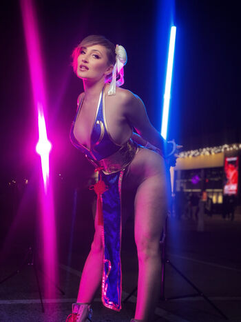 Chun Li Cosplay