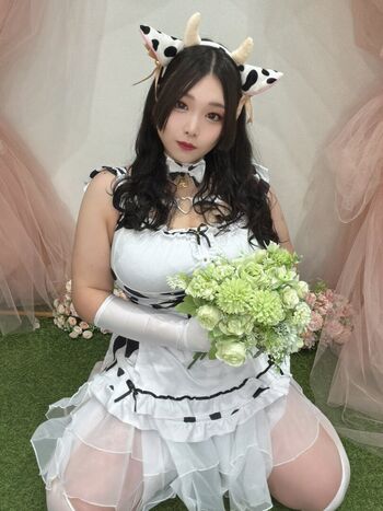 Cow Maid & Cow Bikini Cosplay