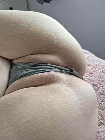 Curvymilftwinkletoes