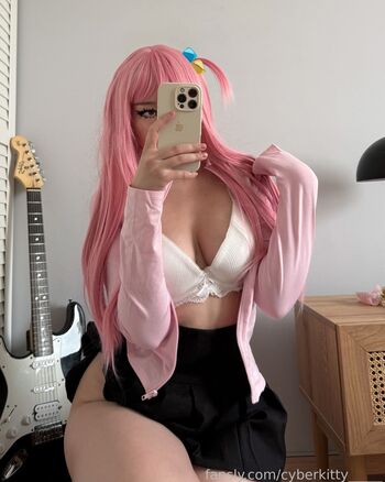 cyberkitty_____
