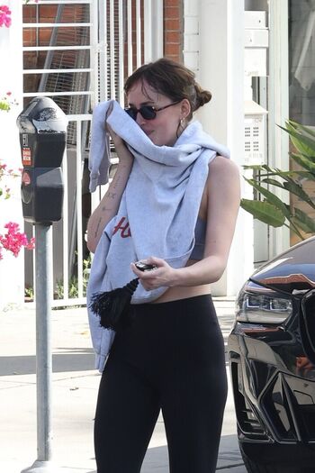 Dakota Johnson