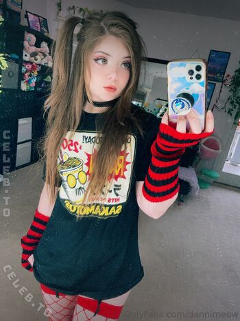 Danni Meow