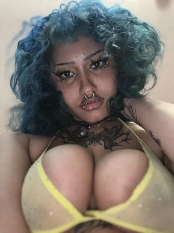 deluxxxeblu