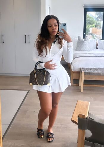 Eliizabeth.robinson