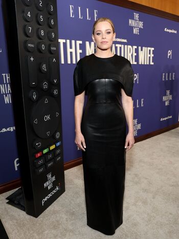 Elizabeth Banks