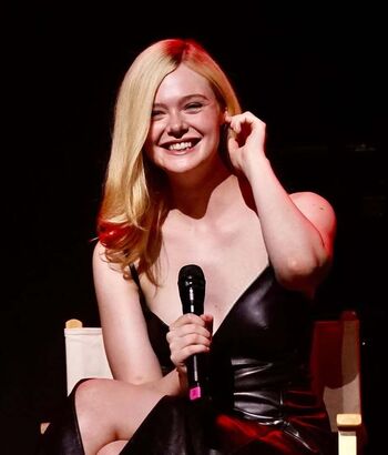 Elle Fanning