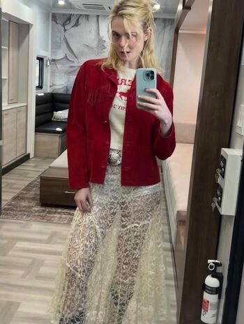 Elle Fanning