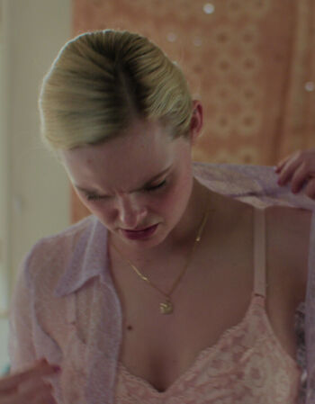 Elle Fanning