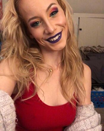 Elliebelliewatermellie