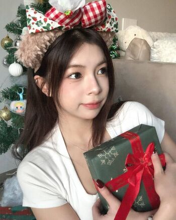 Elyn Leong