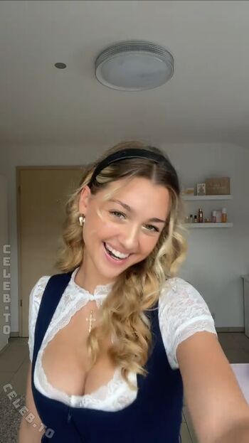 Emily Maurer