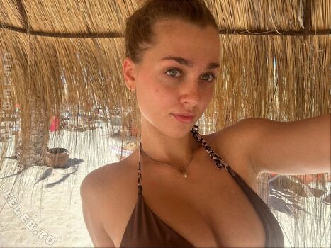 Emily Maurer