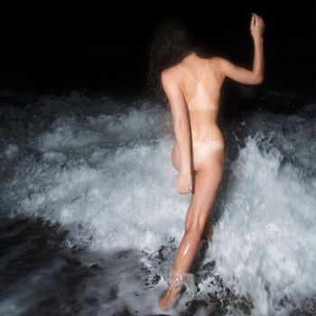 Eve Dumon