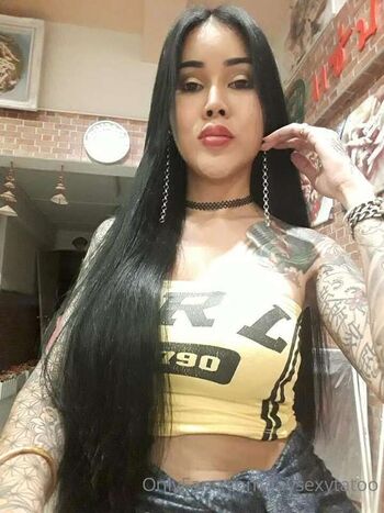 Fay Sexy Tatoo