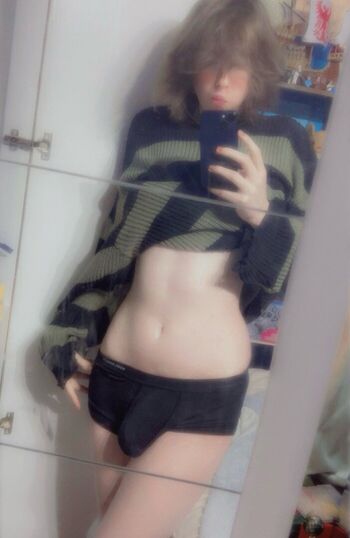 Femboy_4uu