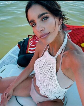 Gabriela Sari