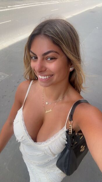 gaby_zola