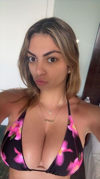 gaby_zola